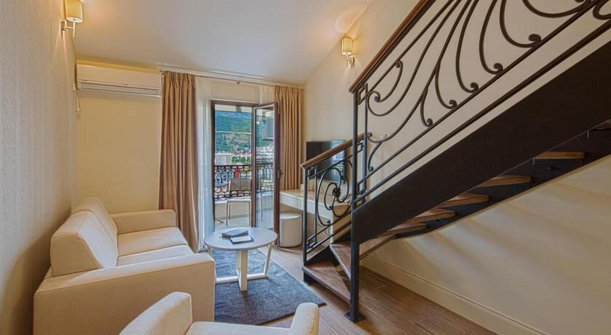 Aparthotel Villa Aria Budva Exterior foto