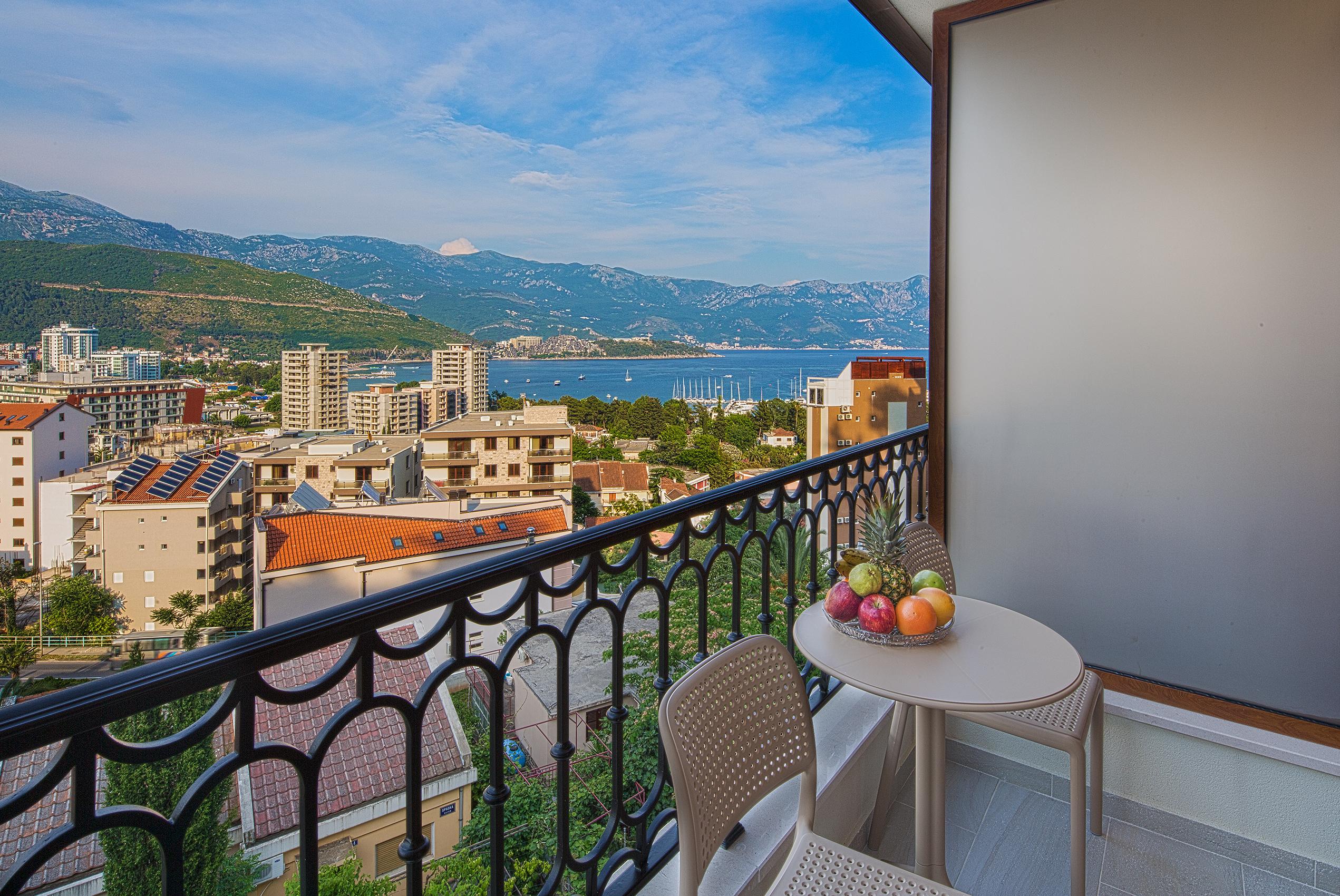 Aparthotel Villa Aria Budva Exterior foto